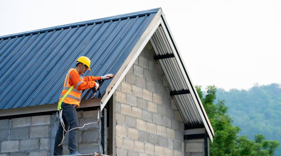 Professional residential roofers in Taylorsville, MS